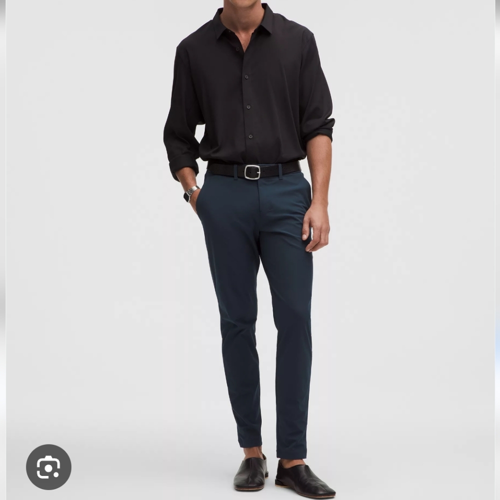 Lululemon Athletica Men's Dark Blue Dress Pants